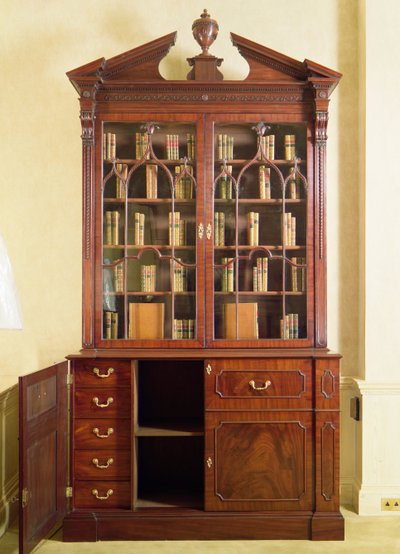 Broken pedimented bureau bookcase, by Chippendale, 18th century by English School